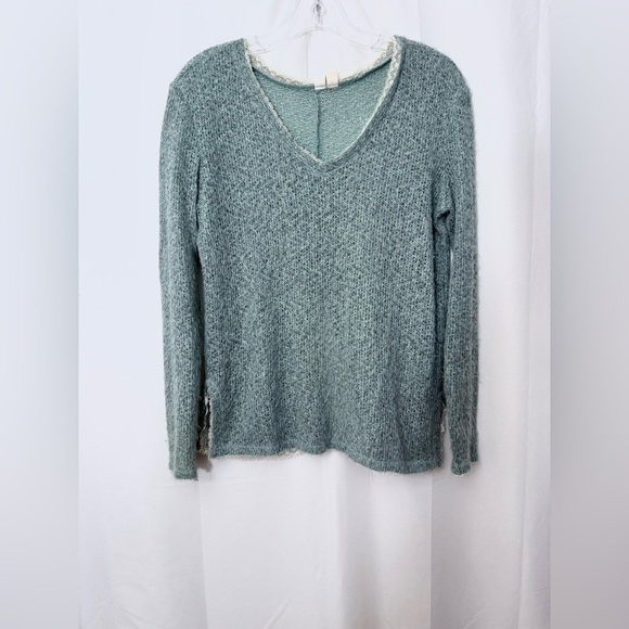 Others Follow Fuzzy Knit V-Neck Sweater With Lace Trim And Back Cut Out Size XS - Picture 3 of 10